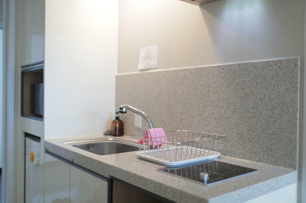 Lium Spa Hostel Yeosu Bagian luar foto