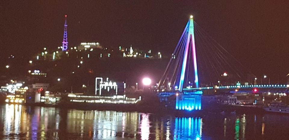 Lium Spa Hostel Yeosu Bagian luar foto